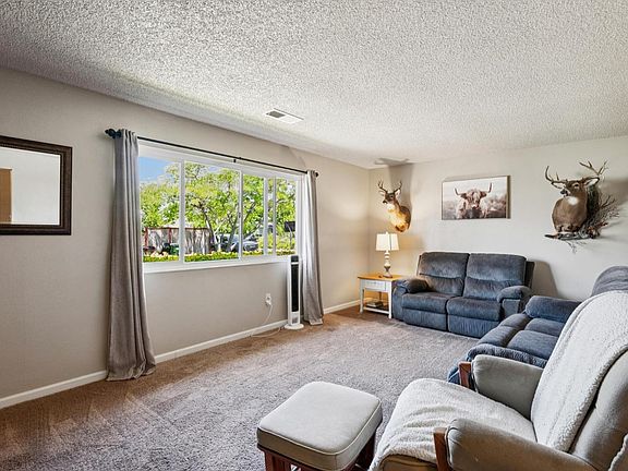 4th image of 7293 Circle Drive