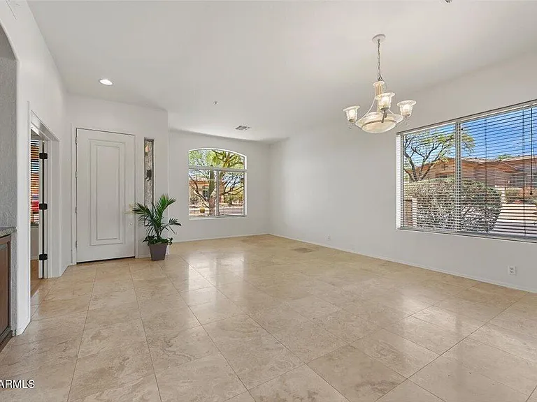 22503 N 76th Pl — Photo 6