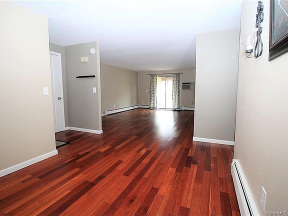 2nd image of 33 Carillon Dr APT B