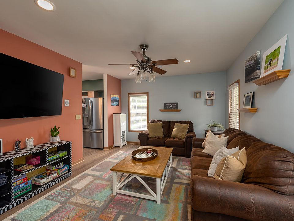 1st image of 30 Van Dorn St APT 1