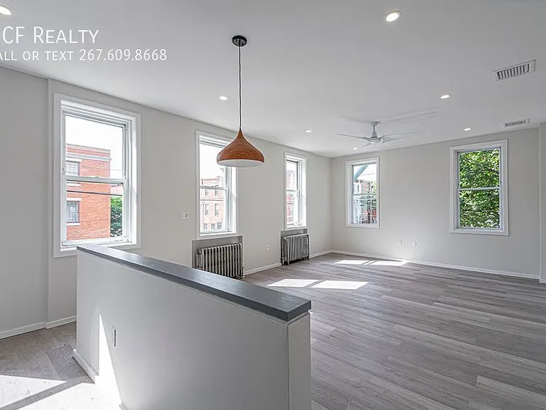 825 S 12th St — Photo 1