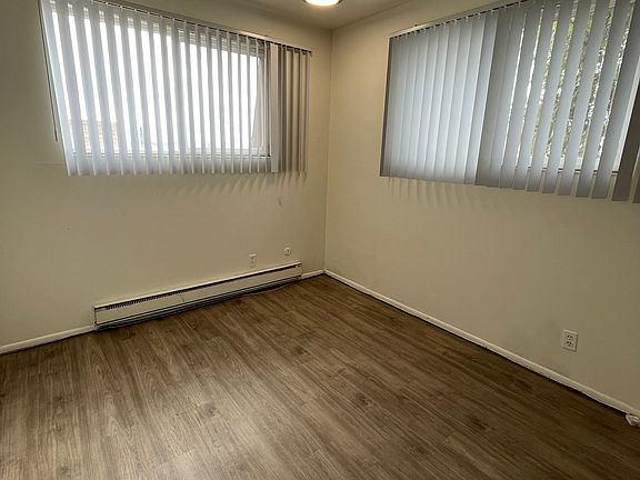 5th image of 145 S 600 E APT 6