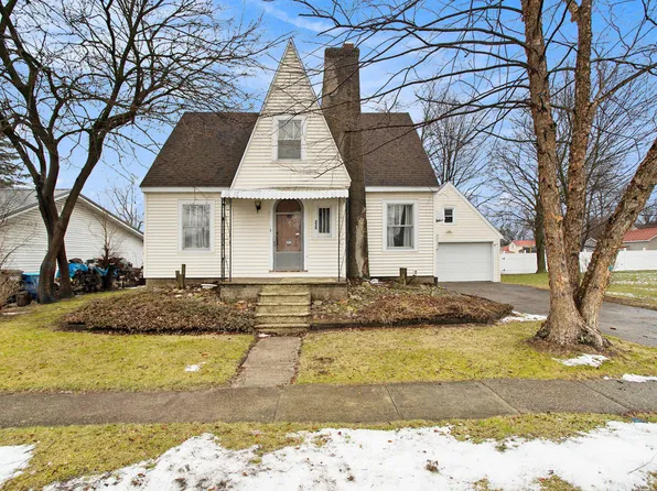 228 Franklin St, Bronson, MI 49028