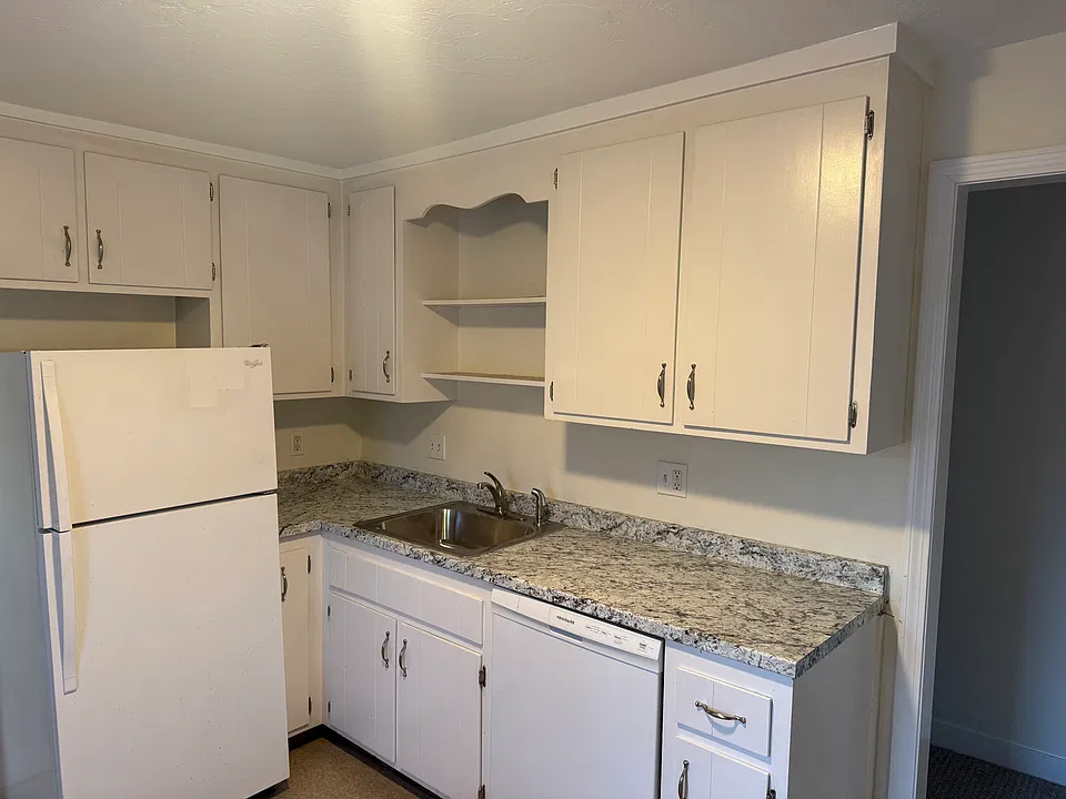 49 Cherry St #3