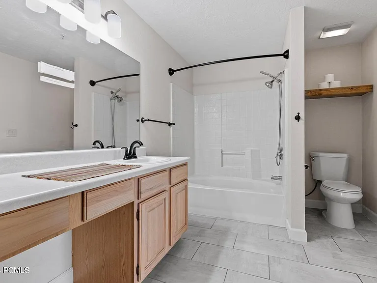 900 Bitner Rd #B16 — Photo 9