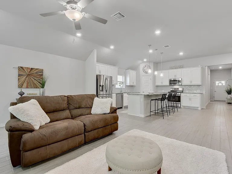232 Tangled Brush Dr — Photo 13