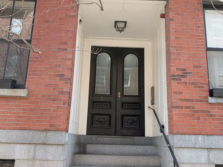 5 Hancock Street — Photo 3
