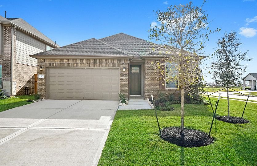 1st image of 1372 Grass Bend Dr