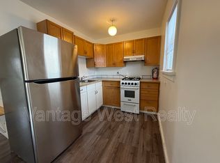 690 Winnipeg St #103, Penticton, BC V2A5M9
