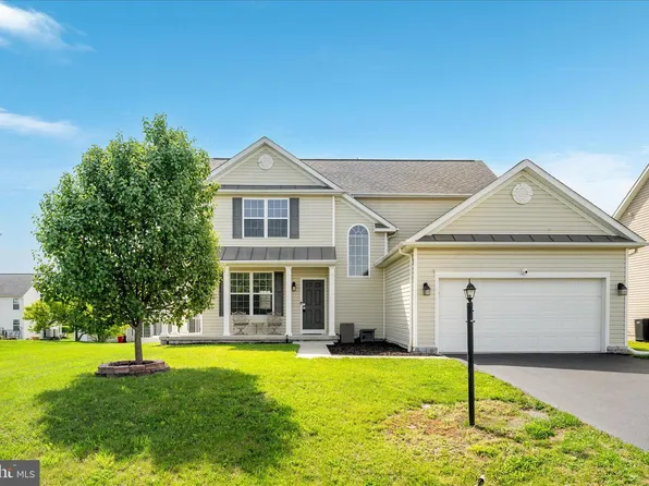 367 Webber Springs Dr, Inwood, WV 25428
