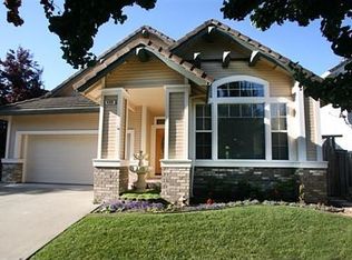 408 Trinity Ct, Petaluma, CA 94954
