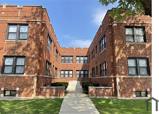 3 bed, 600 sqft, $1,850 — Photo 1