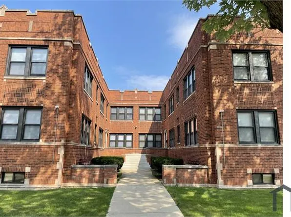 6533 S Richmond St #2F, Chicago, IL 60629