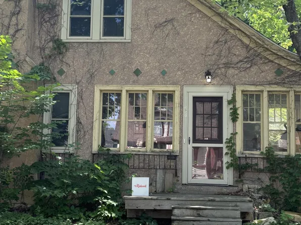 3937 Garfield Ave, Minneapolis, MN 55409