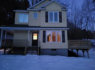 65 Town Farm Rd, Norwich, VT 05055