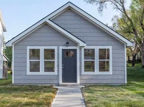 2405 Lafayette St, Saint Joseph, MO 64507