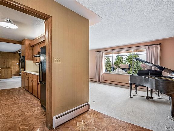 4th image of 14075 Crabapple Road