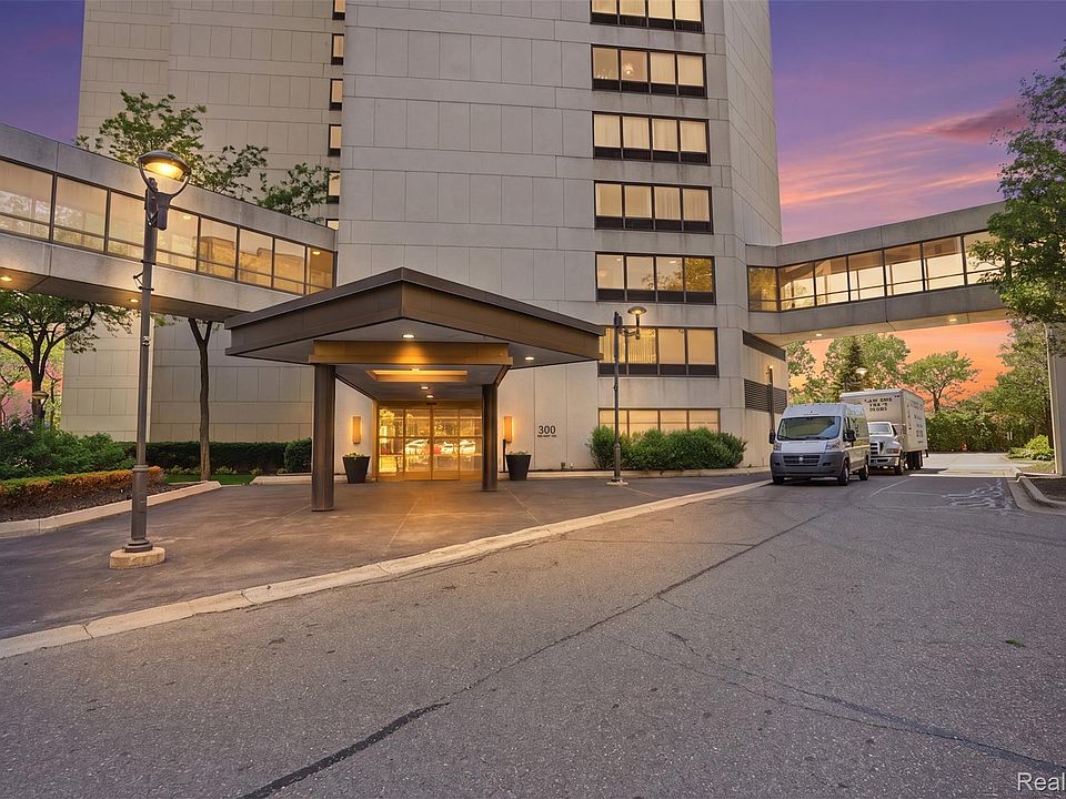 1st image of 300 Riverfront Dr Unit 24D