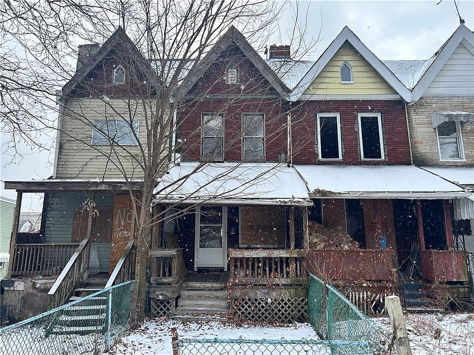 1st image of 130 Zara St