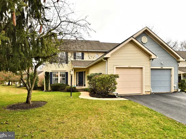 901 Shetland Ct, Chadds Ford, PA 19317