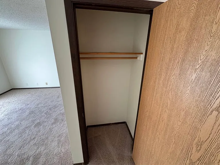 1930 G St #5 — Photo 4
