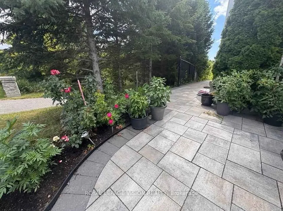 2 bed, $1,750 — Photo 2