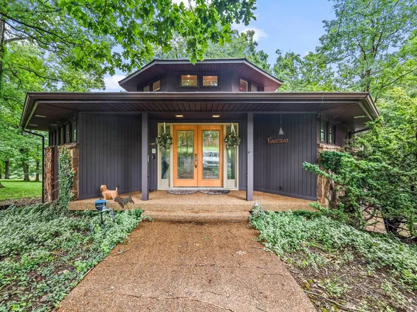 307 Dogwood Cir, Waverly, TN 37185