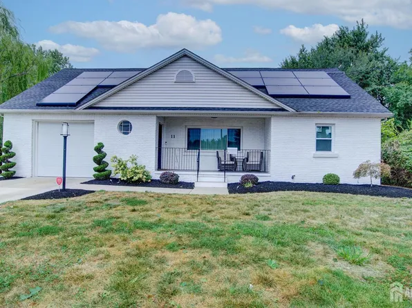 11 3rd St, East Brunswick, NJ 08816