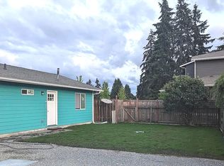 2401 NE 27th St #2403, Renton, WA 98056