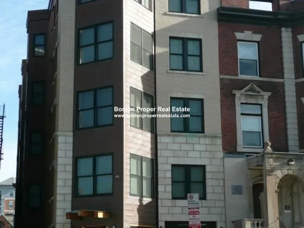 463 Park Dr #401, Boston, MA 02215