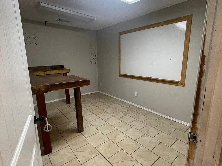 1131 County Road 561 — Photo 13
