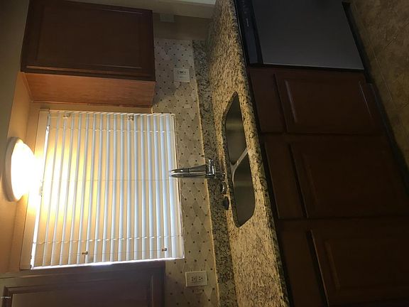 5th image of 5218 E Duncan St