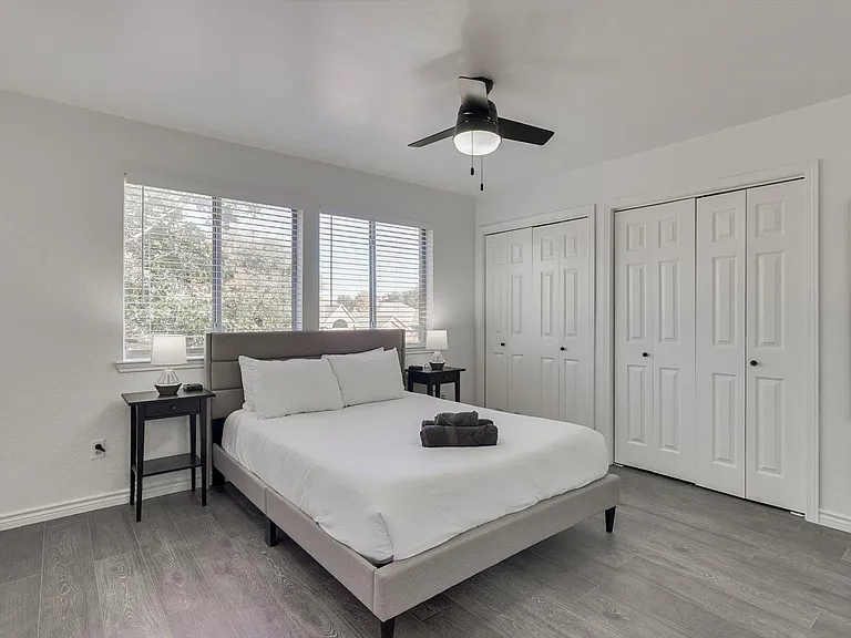 4402 Goodwin St — Photo 29