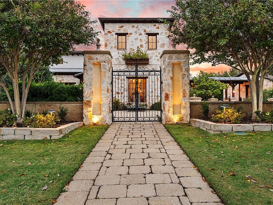1st image of 15013 Sendero Ln