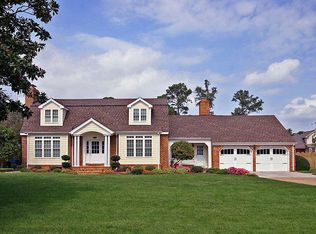2308 Spindrift Rd, Virginia Beach, VA 23451