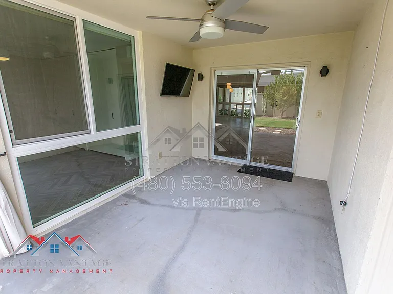 8623 E Devonshire Ave — Photo 36