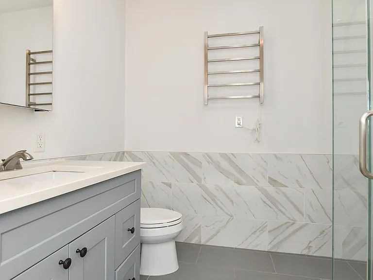 58 Giles Ave #3 — Photo 14