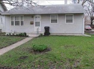 1112 W Mullan Ave, Waterloo, IA 50701