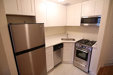 Rented by Guidance Realty Corp.