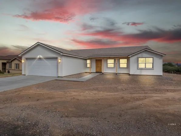 8495 S Navajo Dr, Safford, AZ 85546