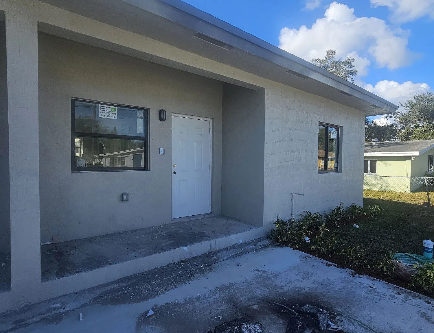 3 bed, 2.0 bath, $3,000 — Photo 2