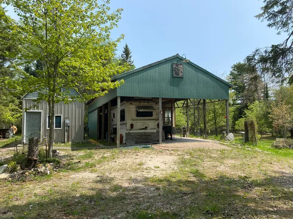 W16643 Camp A Rd, Curtis, MI 49820