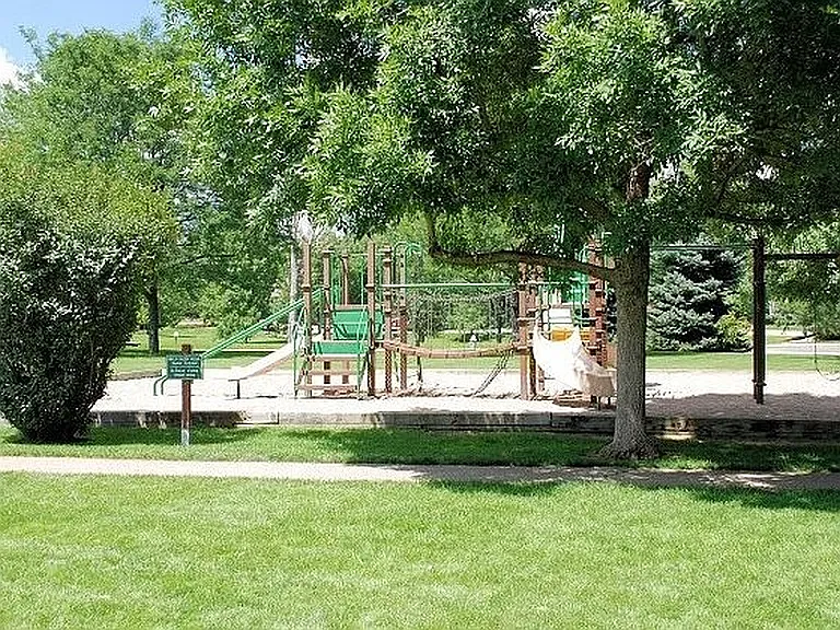5934 Gunbarrel Ave — Photo 10