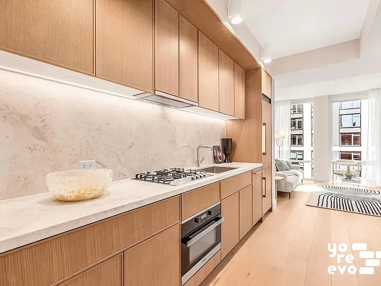 501 3rd Ave #3A — Photo 3