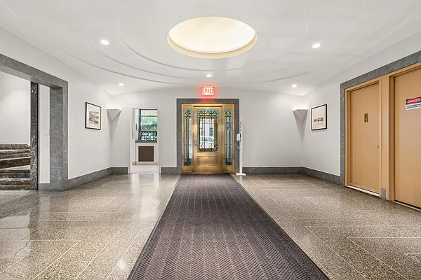 Sold by Compass | media 15