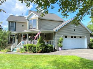 1114 Mathews Dr, Blakeslee, PA 18610