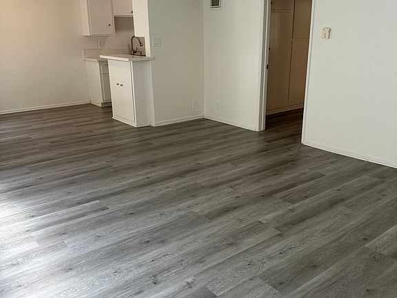 3rd image of 1244 11th St APT E