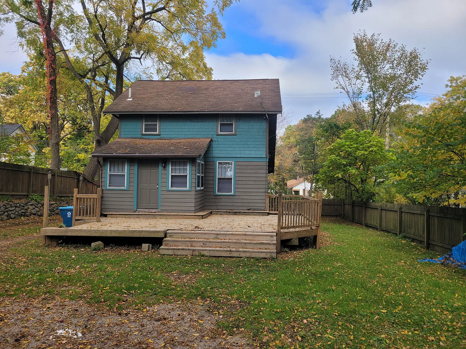 3 bed, 1.5 bath, 1316 sqft, $1,650 — Photo 3