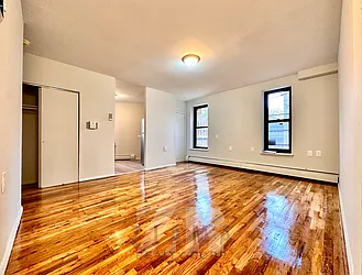 136 Saint Paul's Place