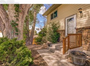 4830 Cheerful Rd, Colorado Springs, CO 80917